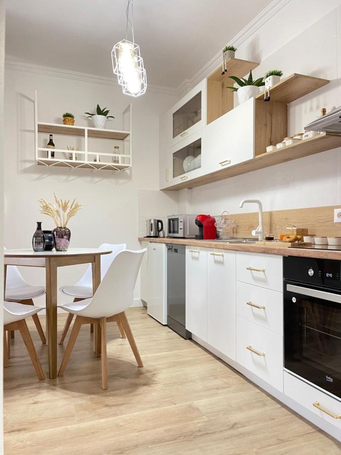 Kesa Apartment Korcza Zewnętrze zdjęcie