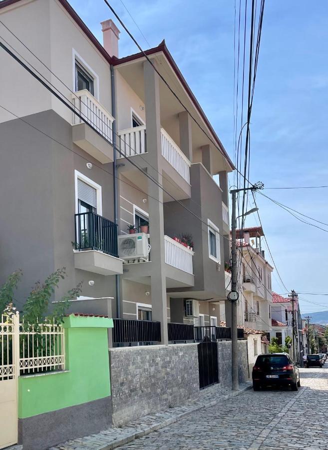 Kesa Apartment Korcza Zewnętrze zdjęcie