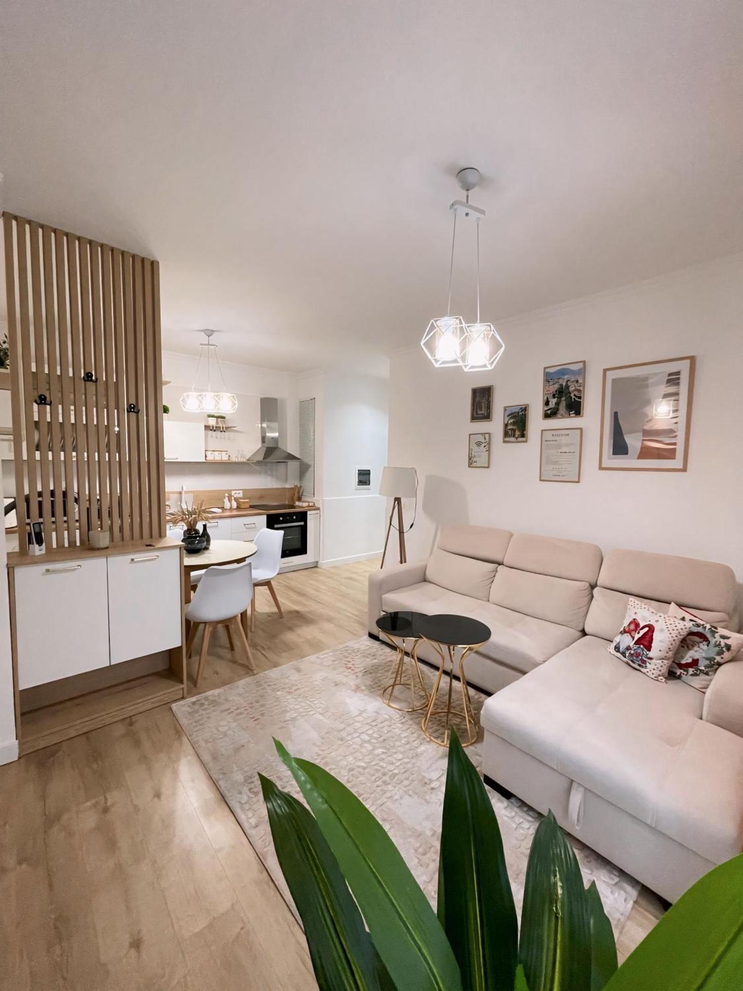 Kesa Apartment Korcza Zewnętrze zdjęcie